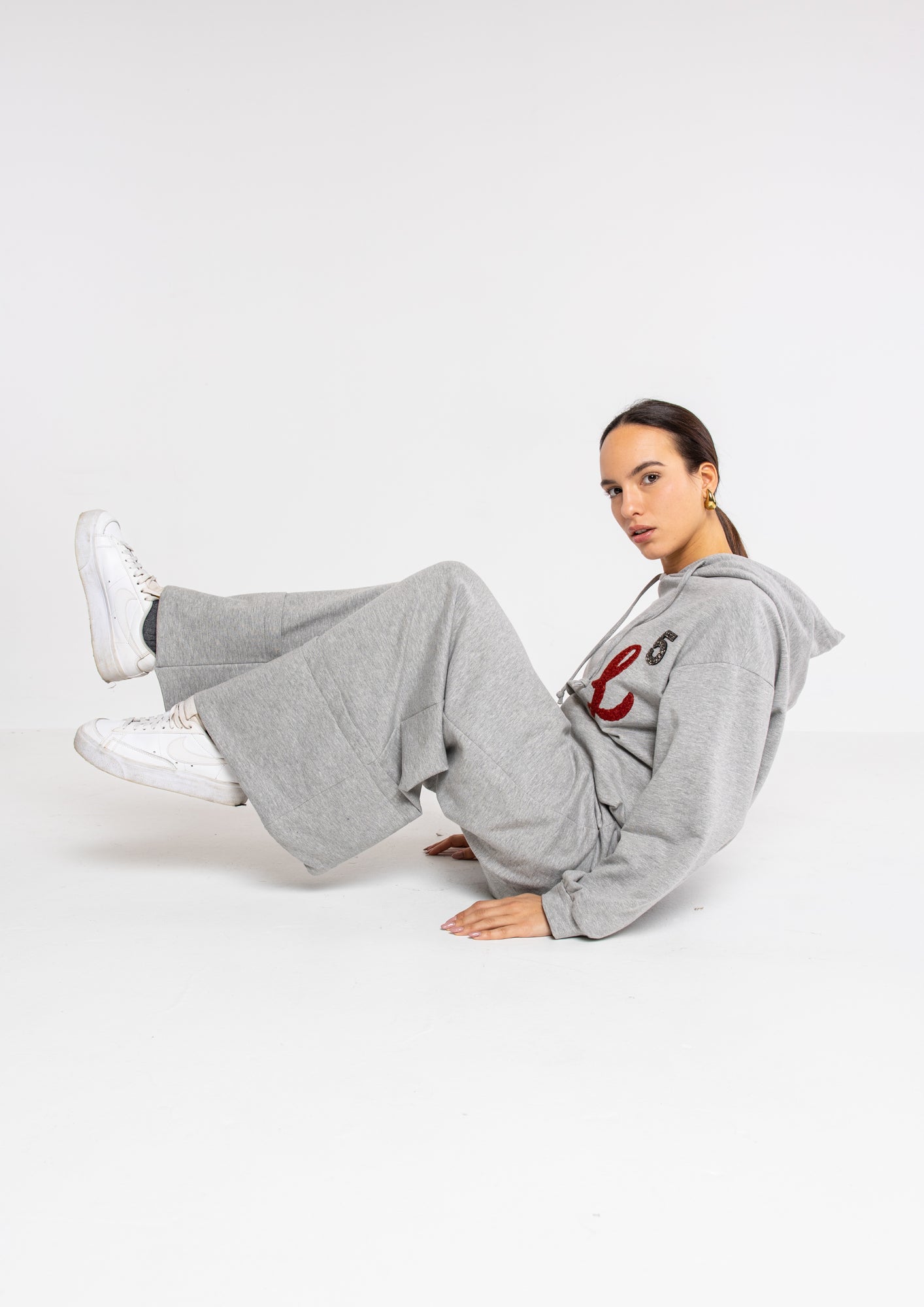 Pantalone con risvolto grigio effetto felpa Lokita Milano