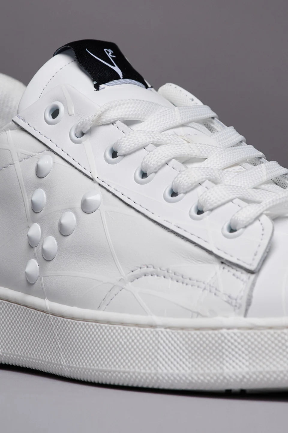 Sneakers V2 bianche schizzate