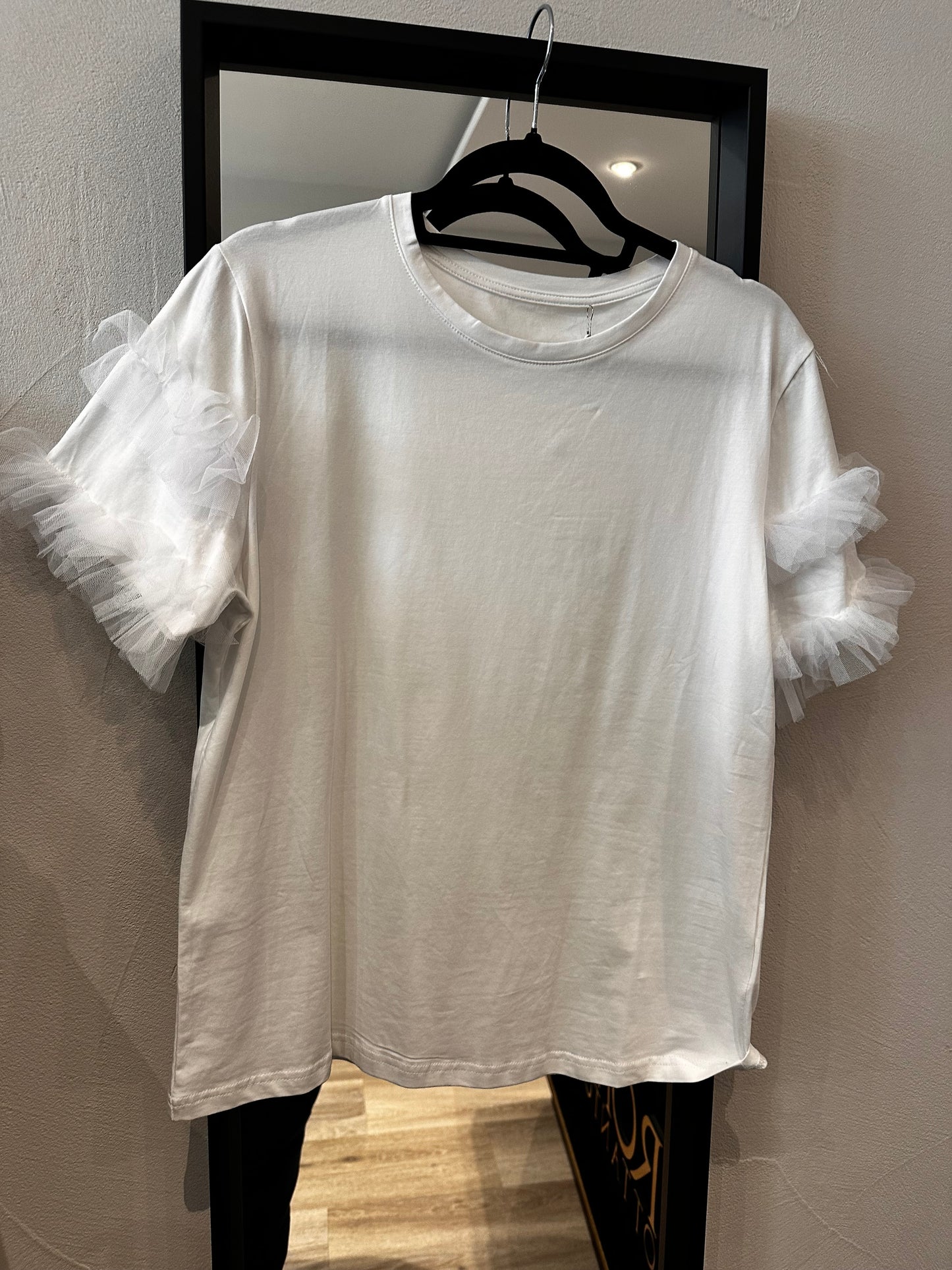 T-shirt manica tulle